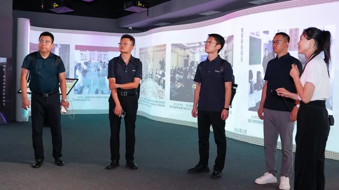 社史馆开馆