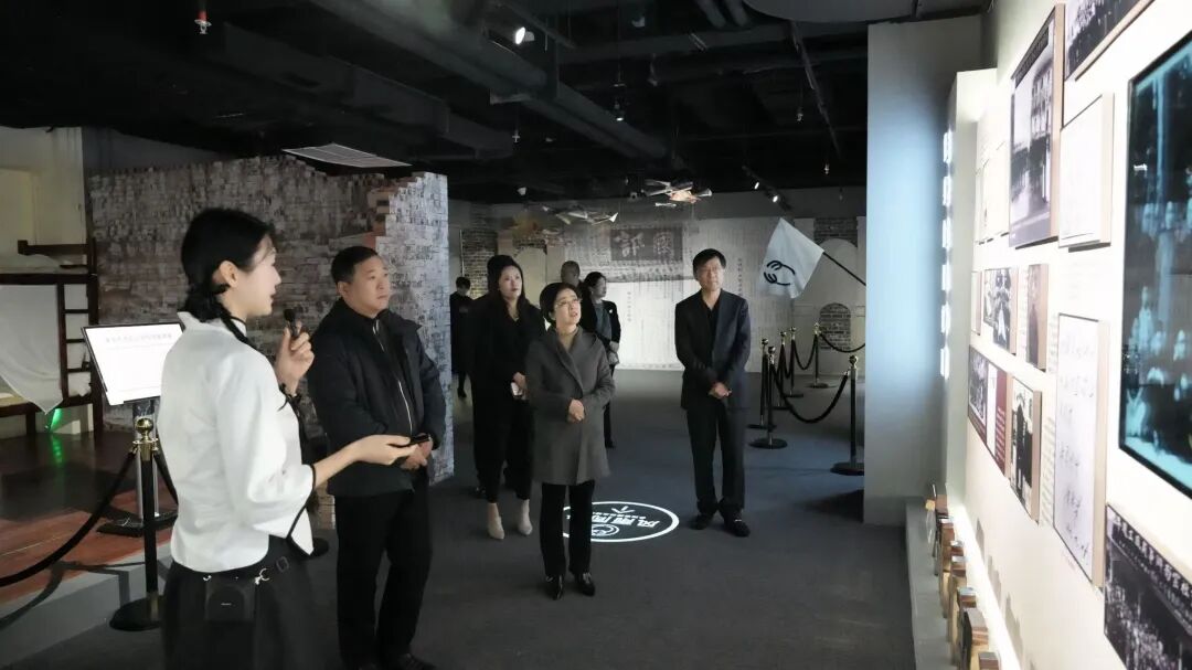 社史馆开馆